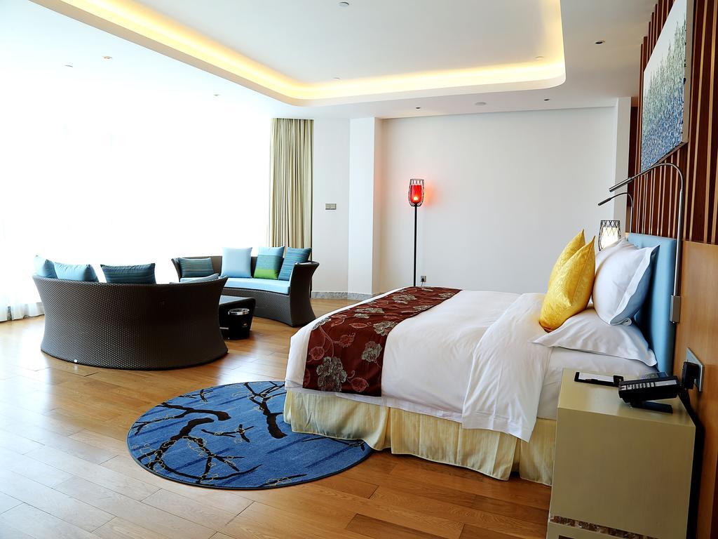 Sanya Wuzhizhou Coral Hotel Номер фото