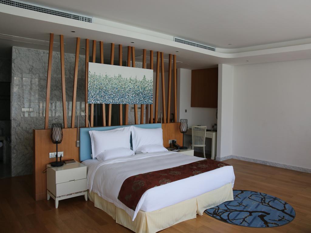 Sanya Wuzhizhou Coral Hotel Номер фото